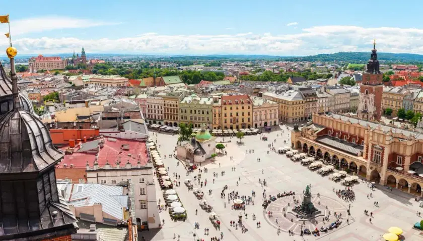 Kraków: co zwiedzić? Przewodnik po atrakcjach i ukrytych perełkach