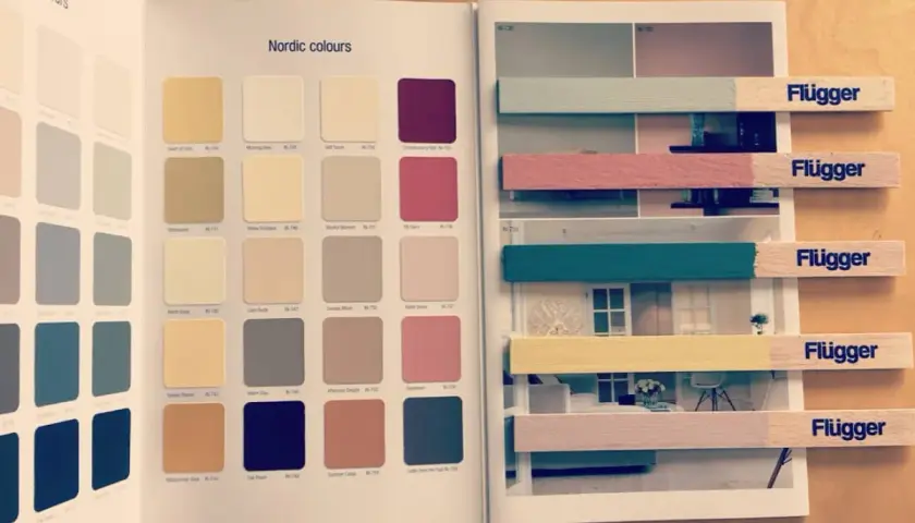 Próbki farby satynowej i matowej z palety "Nordic colours".