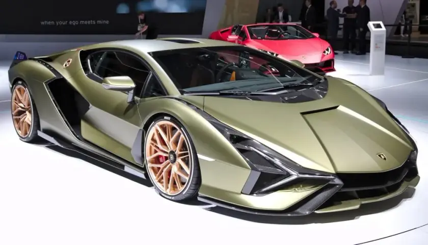 Lamborghini Aventador: Ile kosztuje wynajem w Polsce i czy warto?