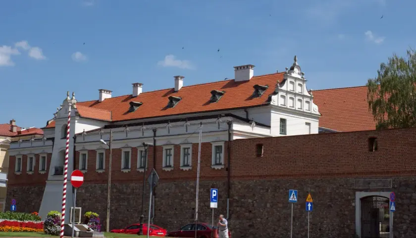 Najlepsze atrakcje Piotrków Trybunalski, które musisz zobaczyć