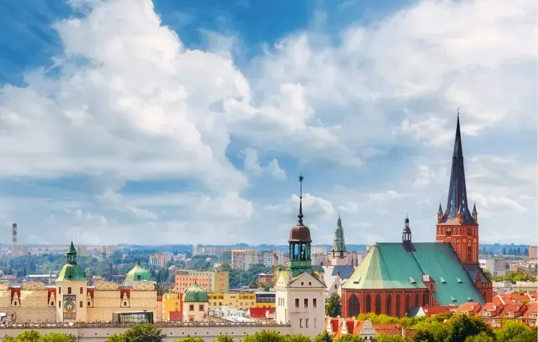 Szczecin nad morzem? Prawda o położeniu i morskim charakterze miasta