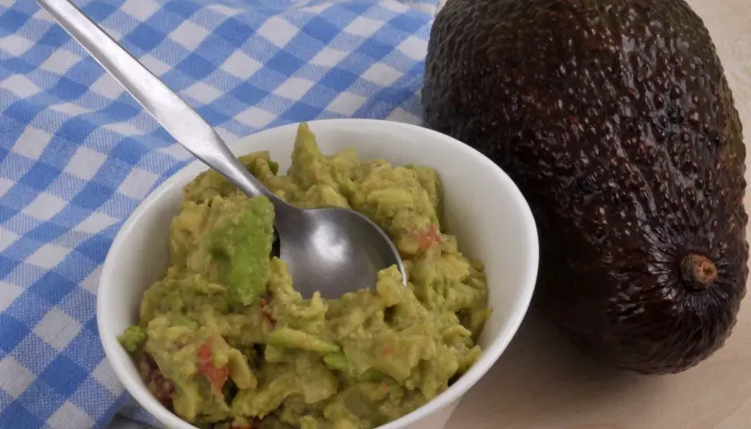 Jak uratować gorzkie guacamole i cieszyć się jego smakiem