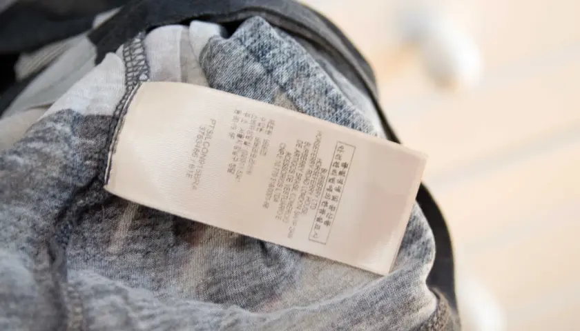 Metka Burberry oryginał - Wskazówki pomagające rozpoznać oryginalną metkę