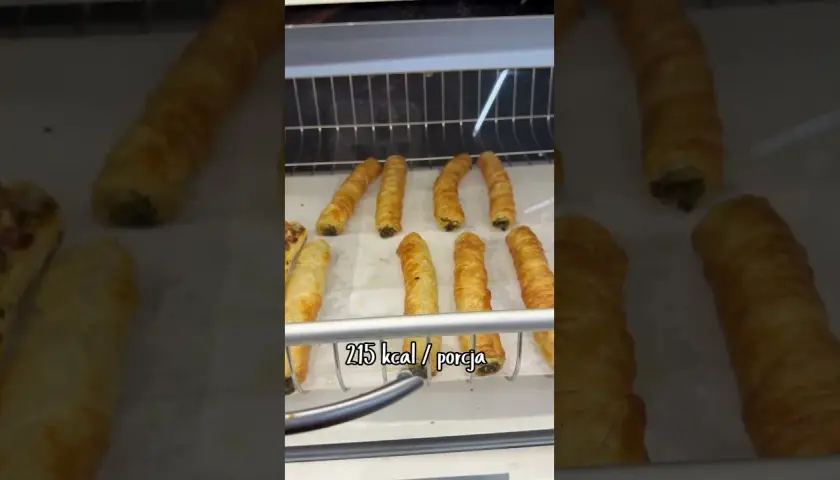 Zapiekanki z Biedronki: Ile kcal? Sprawdź skład i kalorie!