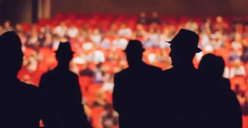 Ile zarabia aktor w teatrze? Zaskakujące różnice w wynagrodzeniach