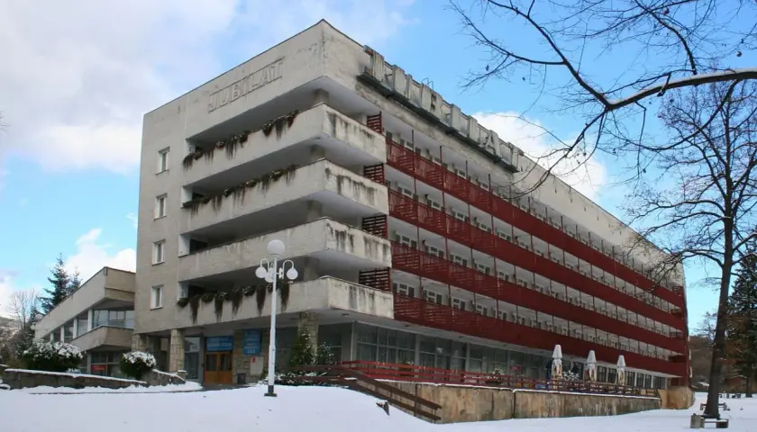 Szpital Uzdrowiskowy Jubilat: NFZ, zabiegi, opinie. Czy warto?