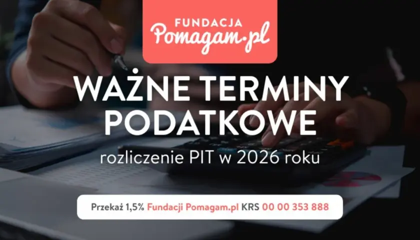 Dłoń pisząca długopisem nad dokumentami i kalkulatorem, z napisem "Ważne terminy podatkowe".