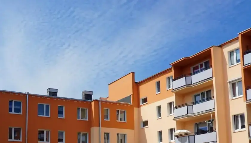 Czy za wynajem mieszkania płaci się z góry? Sprawdź, co musisz wiedzieć