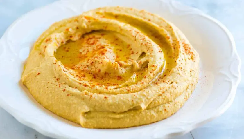 Ingrédients essentiels pour un houmous maison savoureux et facile
