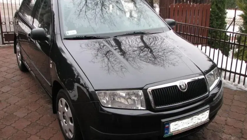 Pojemność baku Skoda Fabia 1.4 - co musisz wiedzieć o 45 litrach