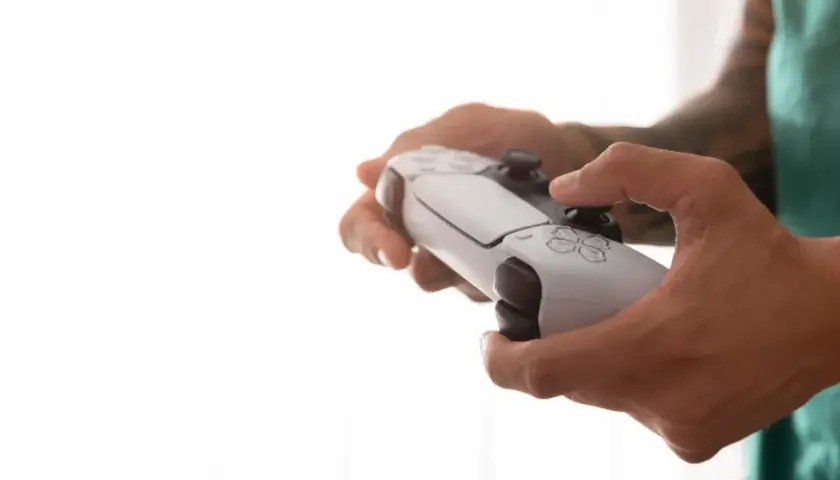 Top 5 strategii na PS4 które wciągną cię na długie godziny