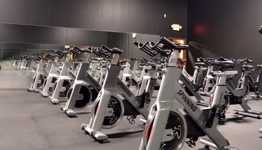 Gimnasio Buzanada: Servicios, horarios y opiniones que debes conocer