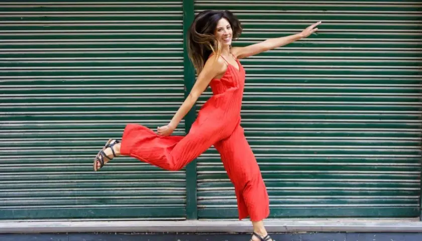 Buty do kombinezonu wide-leg: Sekret idealnych proporcji