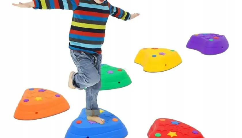 Panele sensoryczne dla dzieci – jak wspierają rozwój i zabawę