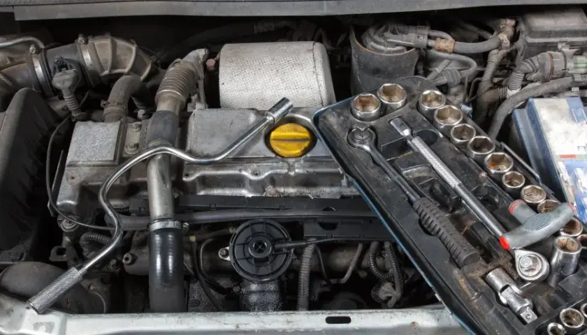 Zapchany EGR objawy diesel - poznaj niebezpieczne sygnały awarii