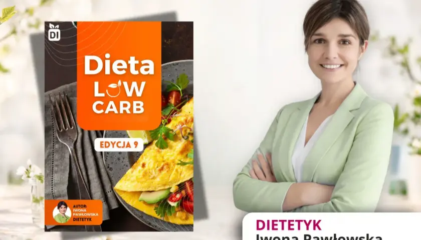 Okładka książki "Dieta LOW CARB" autorstwa dietetyk Iwony Pawłowskiej, prezentująca omlet z awokado i warzywami.