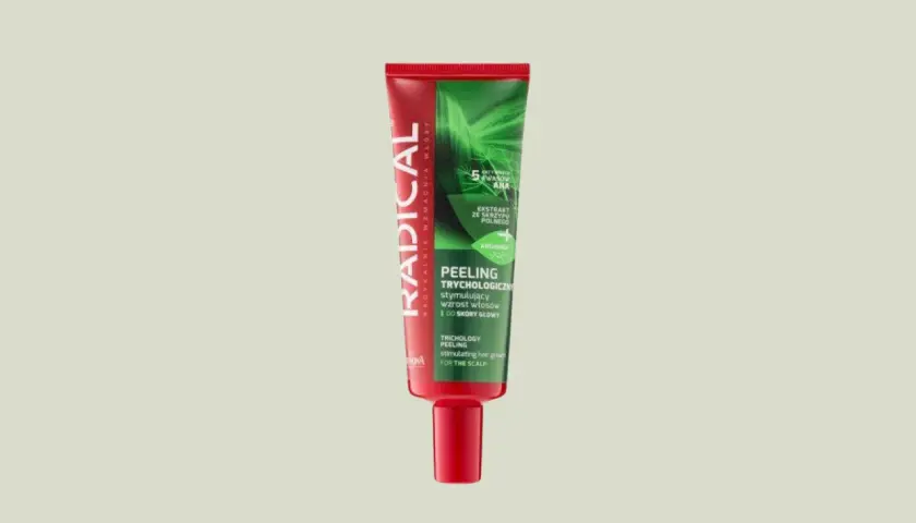Peeling do skóry głowy na sucho czy mokro - który wybór jest lepszy?