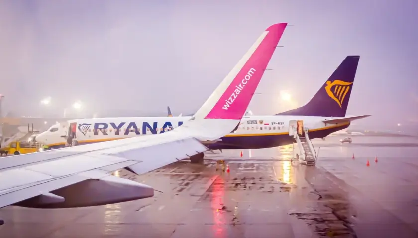 Ile kosztuje dopłata za nadbagaż w Wizz Air? Zaskakujące opłaty!