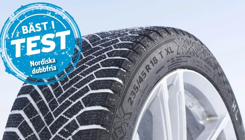 Vinterdäck med snö på, märkt "Bäst i test Nordiska dubbfria". Continental IceContact 3 test.