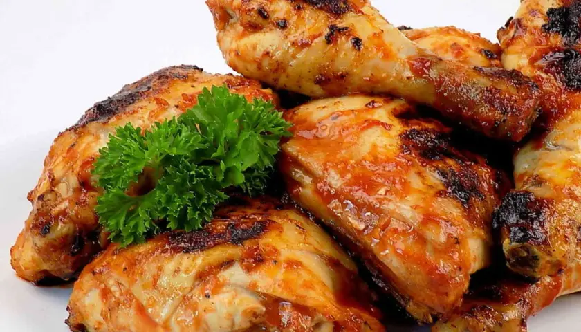 Soczyste udka z grilla: prosty przepis na idealne grillowanie