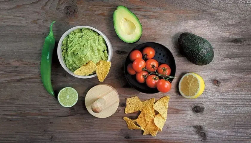 Jak przechowywać guacamole, aby uniknąć brązowienia i psucia