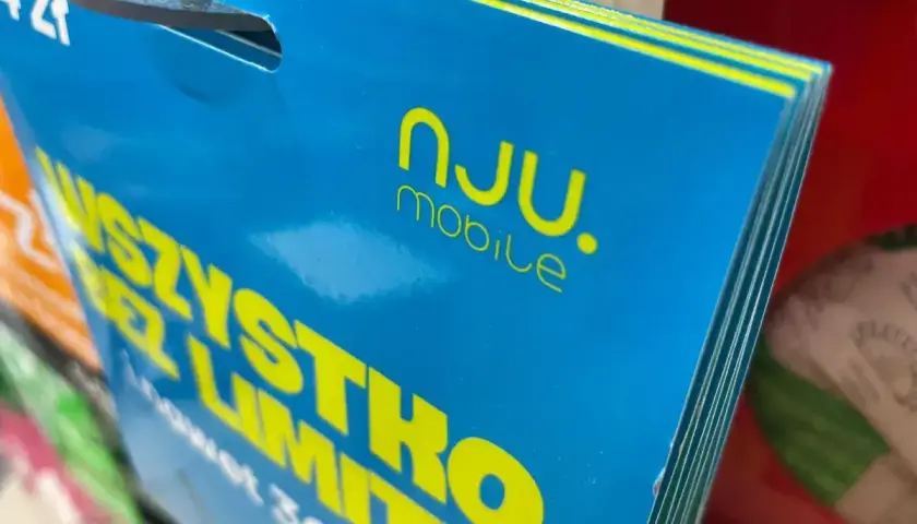 Nju Mobile to sieć oferująca pakiety z nielimitowanymi usługami.