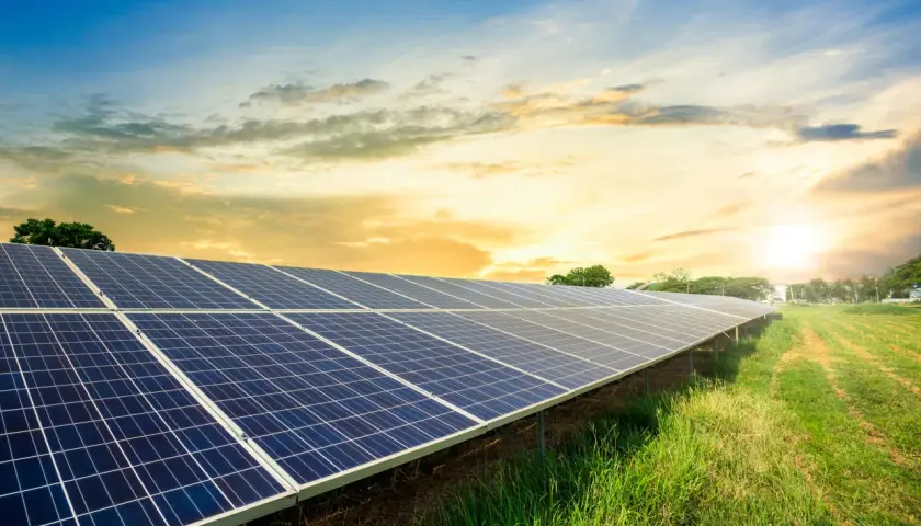 Jak zdobyć dofinansowanie na domową elektrownię słoneczną i zaoszczędzić