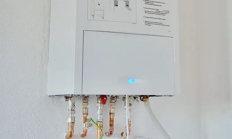 Bojler elektryczny ile pobiera prądu? Zaskakujące różnice w zużyciu