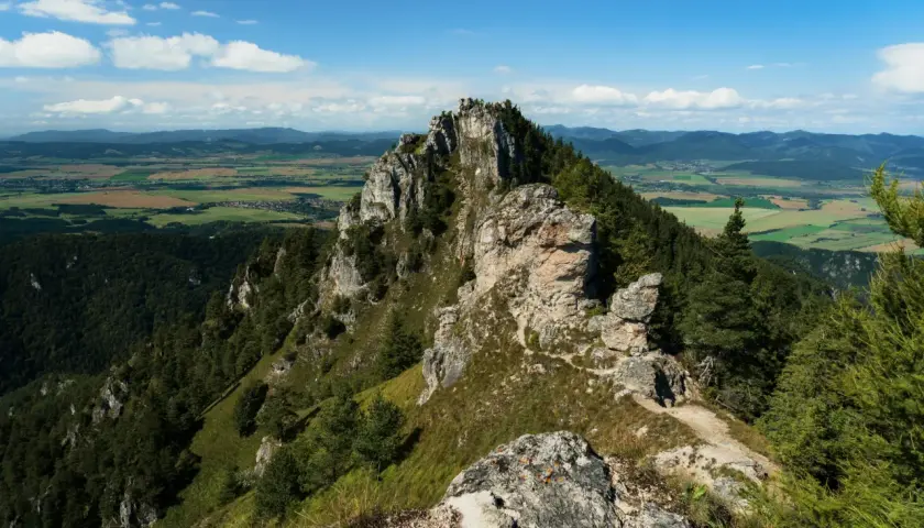 Ostra Góra: Przewodnik po rezerwacie. Co warto zobaczyć?