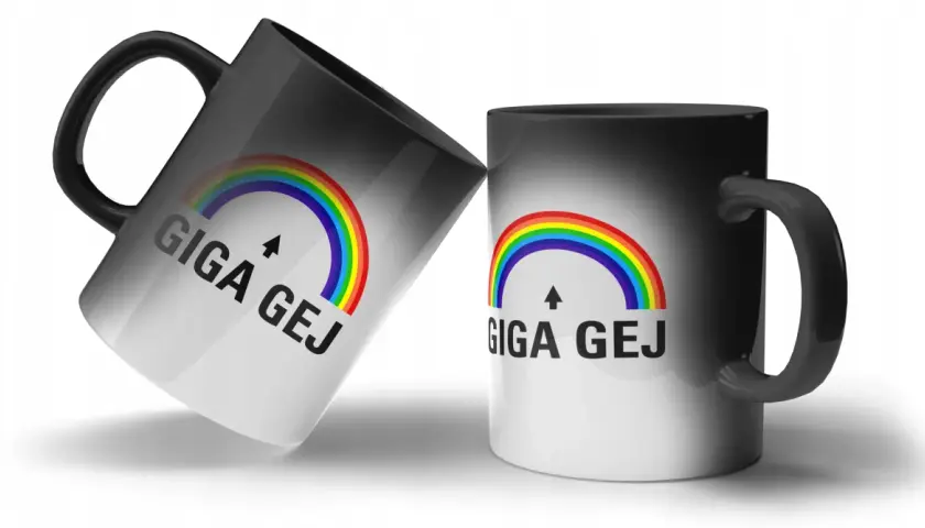 Dwa kubki zmieniające kolor z tęczą i napisem "GIGA GEJ".