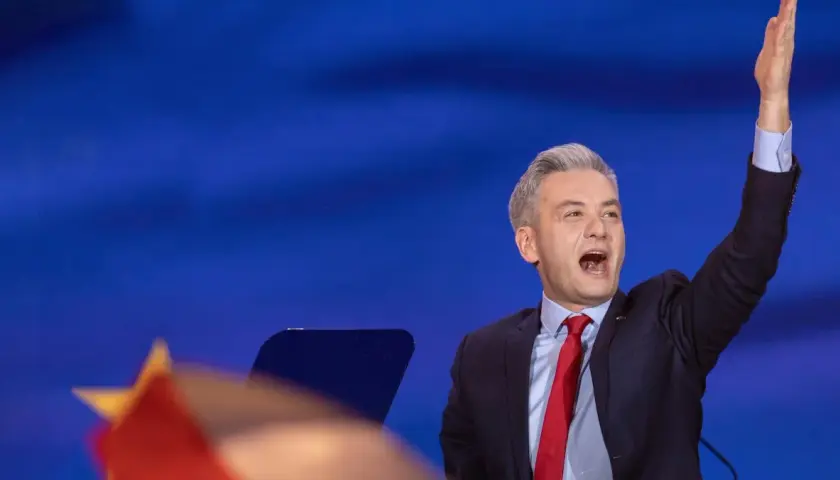 Robert Biedroń jaka partia – prawda o jego przynależności politycznej