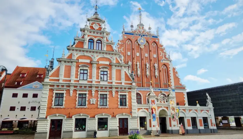 Czy w Rydze jest bezpiecznie? Poznaj prawdę o bezpieczeństwie w stolicy Łotwy