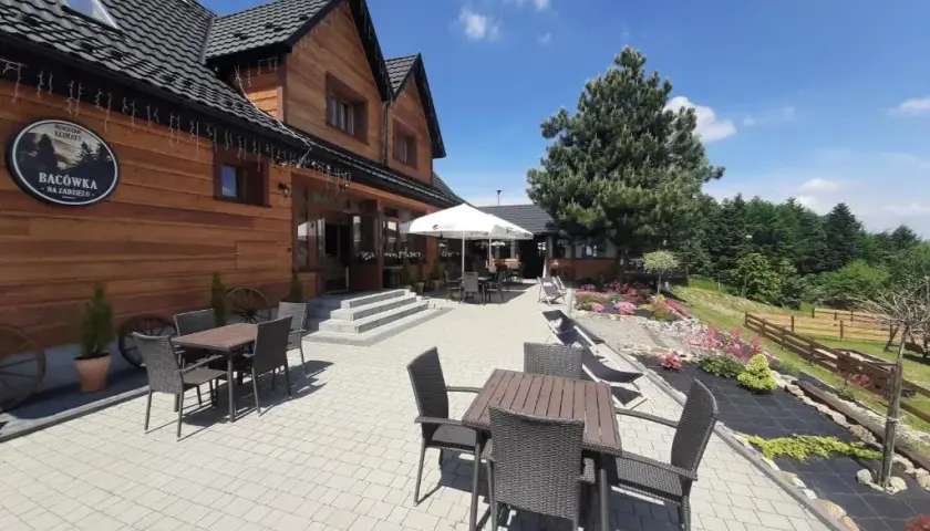 Bacówka Na Zadzielu: Beskid Wyspowy planuj wyjazd i podziwiaj Tatry