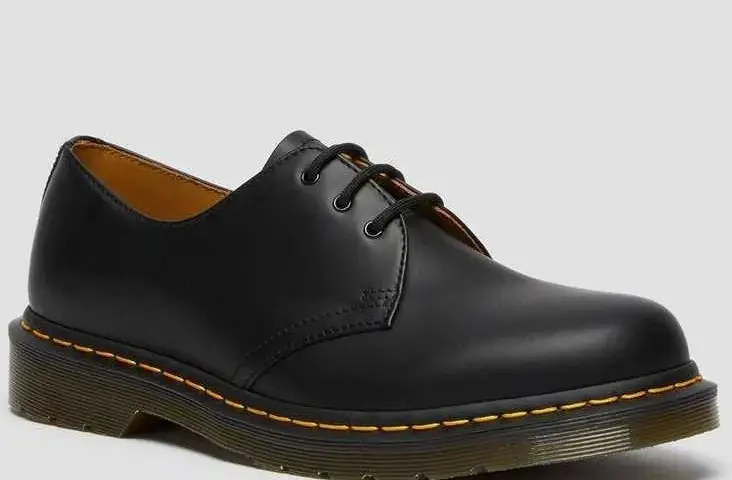 Dr. Martens: Guía definitiva para un estilo auténtico y duradero