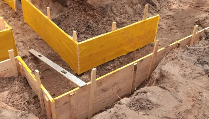 Dół pod fundament: jak wykonać i uniknąć kosztownych błędów