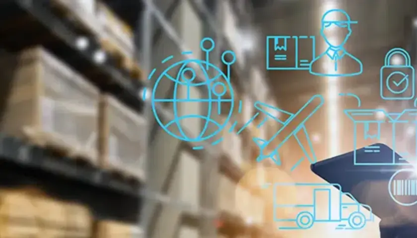 Zautomatyzowany magazyn z ikonami symbolizującymi globalną logistykę, transport i bezpieczeństwo, wspierany przez edi system.
