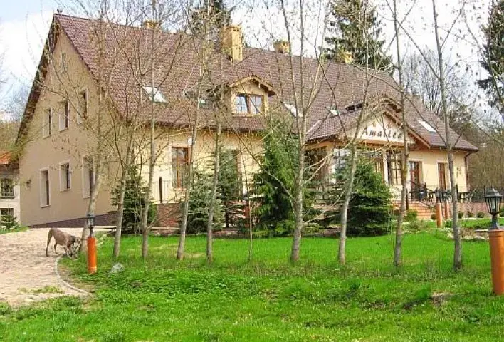 Dworek Zielenin - idealne miejsce na relaks i agroturystykę w Kaszubach