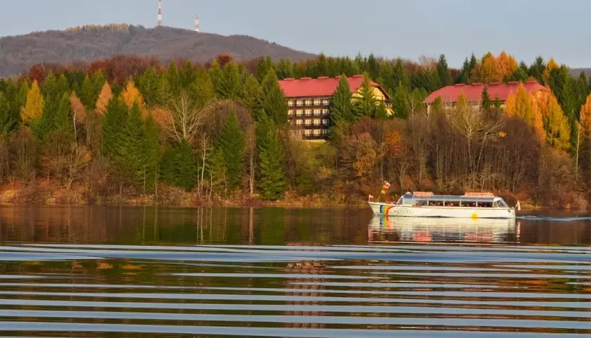 Zielone wzgórza nad Soliną - tajemnica wykonawcy, która Was zaskoczy!