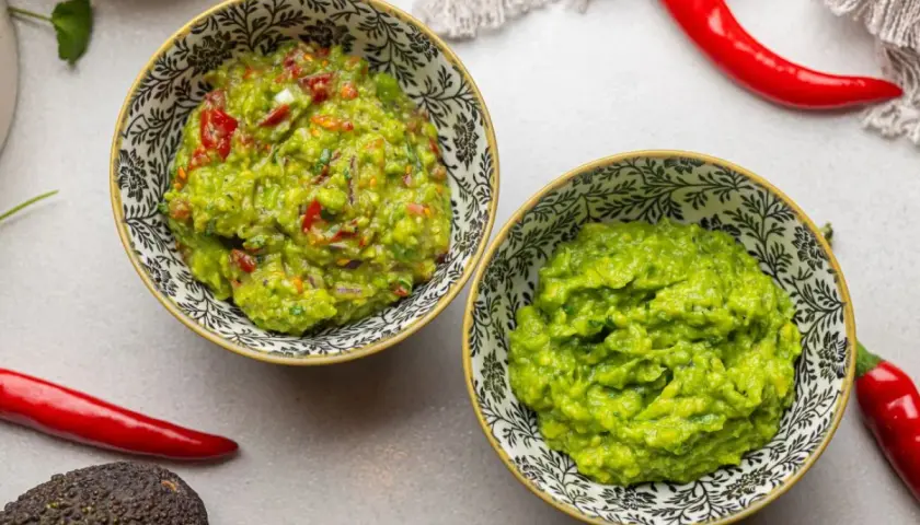 Jak zrobić guacamole z pomidorem – prosty przepis na pyszną przekąskę