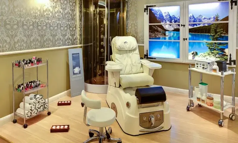 Relaks i wellness w Dworze Czarneckiego spa - oferta zabiegów i usług