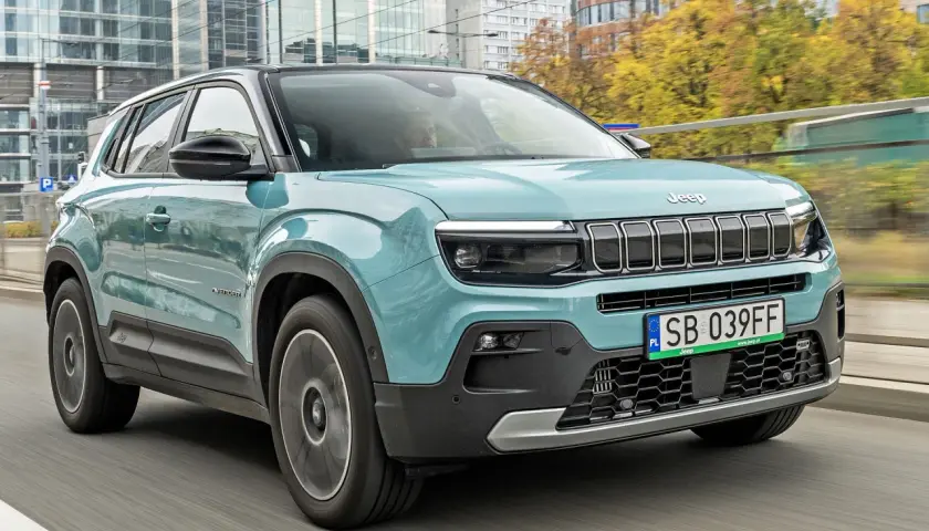 Ile kosztuje jeep avenger? Ceny i różnice między wersjami