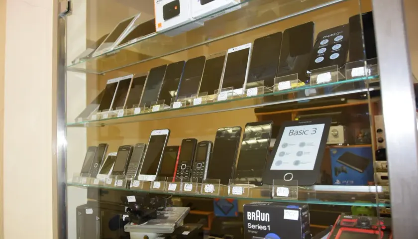 Ile dostaniesz za telefon w lombardzie? Sprawdź realną wycenę