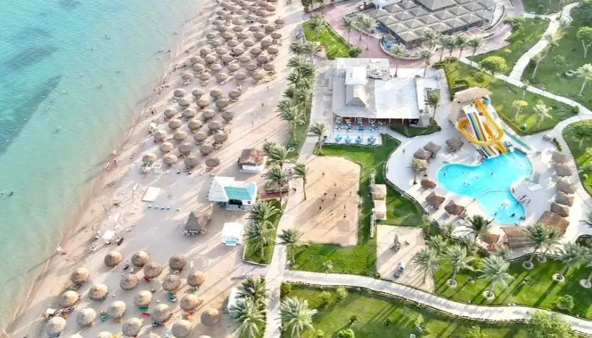 Jaki hotel w Hurghadzie? Wybierz idealny: ranking, plaże, aquaparki