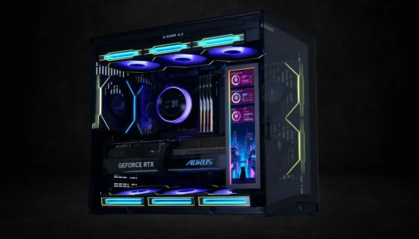 Gaming-PC mit RGB-Beleuchtung und kleinem Display, das Systeminformationen wie CPU-Temperatur und Lüfterdrehzahl anzeigt, um die FPS im Auge zu behalten.