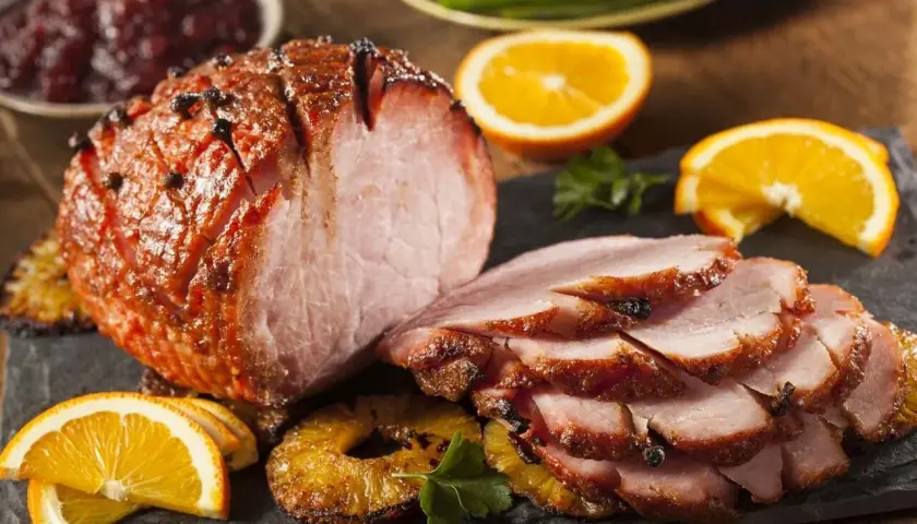 Jakie przyprawy do szynki pieczonej, aby uzyskać wyjątkowy smak?