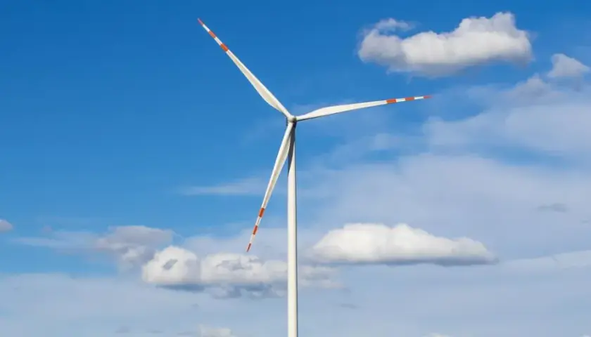 Ustawy OZE: Kluczowe zmiany, które wpłyną na przyszłość energii odnawialnej