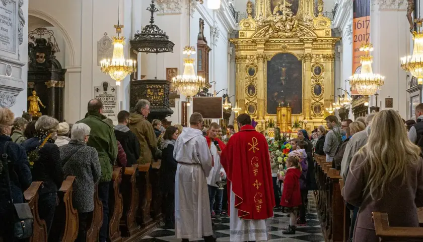 Czy w Szczepana trzeba iść do kościoła? Sprawdź oficjalne stanowisko