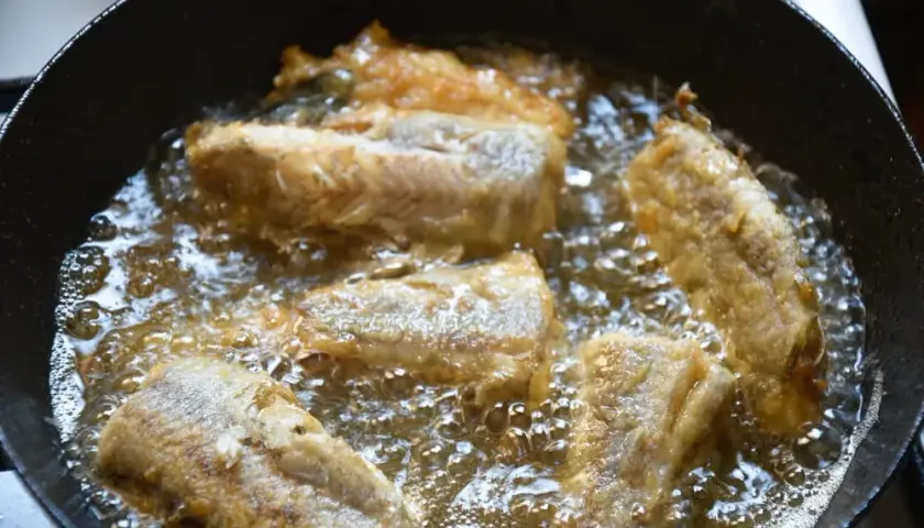 Cómo freír pescado de manera perfecta: técnicas y consejos esenciales