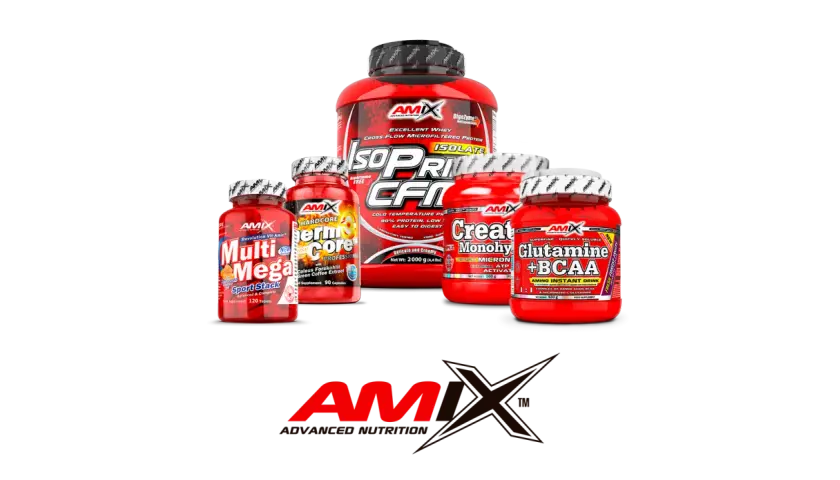 Varios suplementos deportivos de la marca Amix en envases rojos, incluyendo proteína y cápsulas.