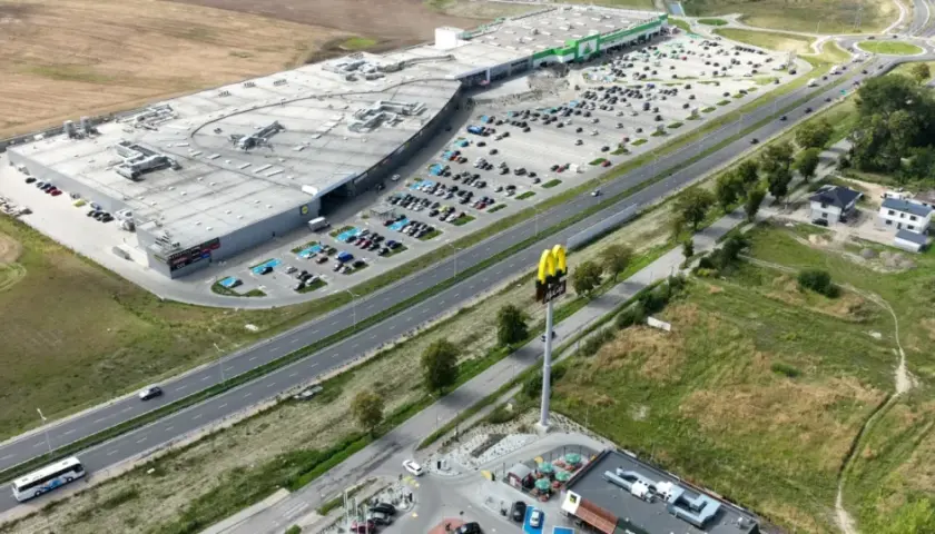 Karuzela Kołobrzeg kiedy otwarcie - poznaj datę i atrakcje centrum